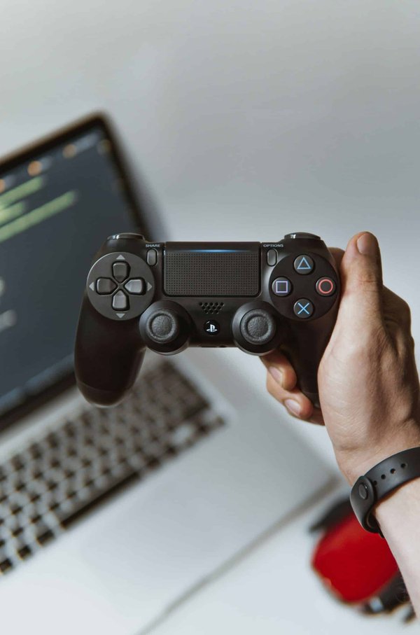 Comment « Baba Is You » stimule-t-il la créativité et la résolution de problèmes par son gameplay unique?
